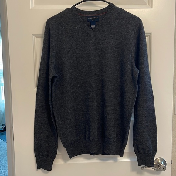 Merino Wool Sweater - Picture 1 of 2